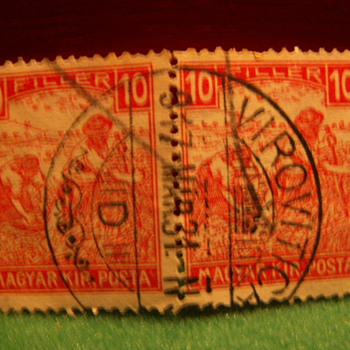 Vintage Magyar (Hungary) 10 Filler Stamps - Stamps