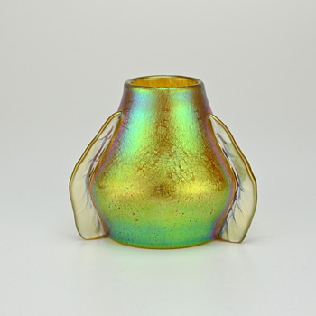 Loetz Silberiris vase designed by Arno Richter for the retailer Bakalowits. Prod.Number 85/4012 - Art Glass