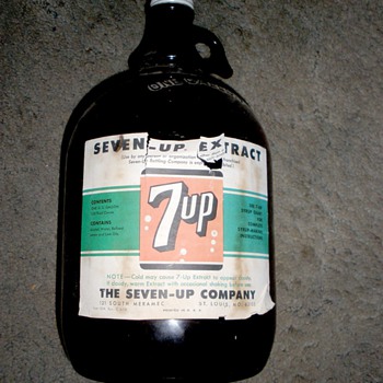 1958 7 UP extract bottle, brown, one gallon - Bottles