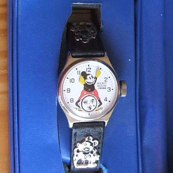 1934 replica Mickey Mouse Wristwatch - Wristwatches