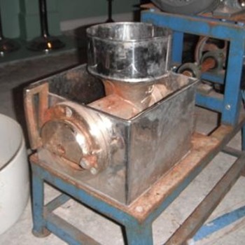 Can someone tell me what this is???? Meat grinder possibly??? - Kitchen