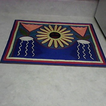 HUICHOL YARN PAINTING - Sewing