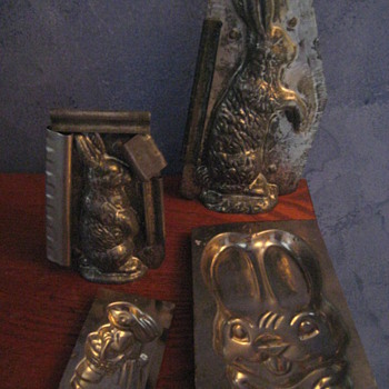 Antique Chocolate Rabbit/Bunny Molds - Kitchen