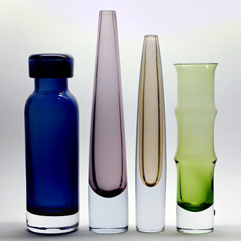 Strömbergshyttan unknown model + some other vases to compare with. - Art Glass