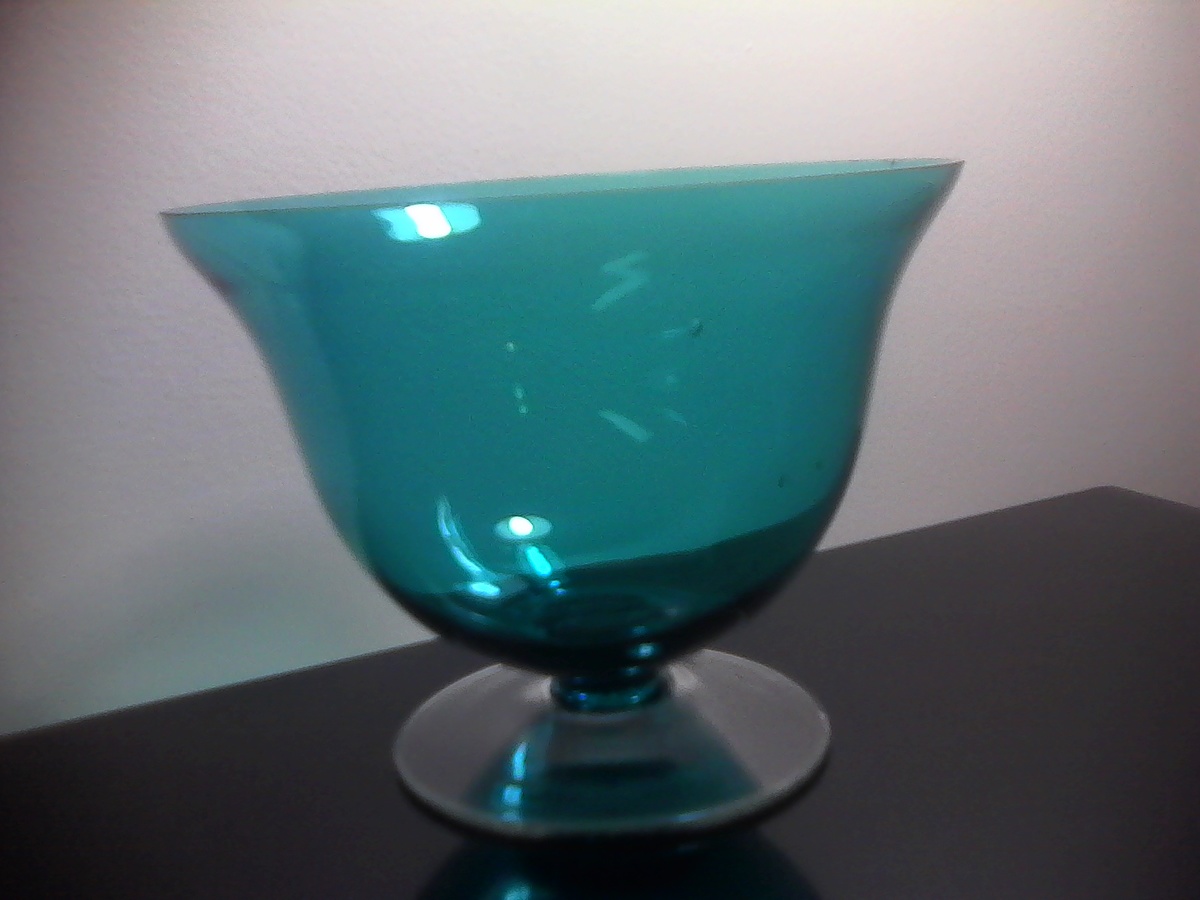 Teal Glass Bowl Collectors Weekly