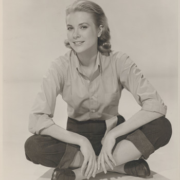 Grace Kelly Promo Photo (1954) - Photographs