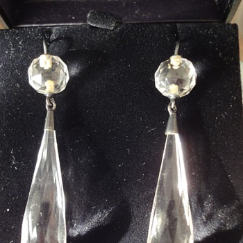 Pair of earrings (1880s) of beveled rock crystal sphere's and movable suspensions made Idar Oberstein - Fine Jewelry