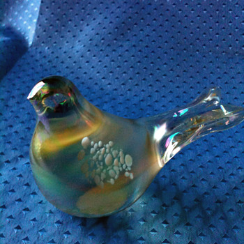 my first glass bird figurine I'm in love with - Art Glass