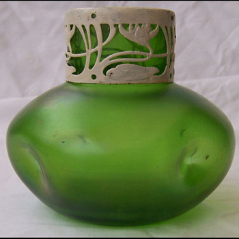 KRALIK/ STOHLZE (?)  VASE
