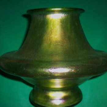 LOETZ CISELE VASE - Art Glass