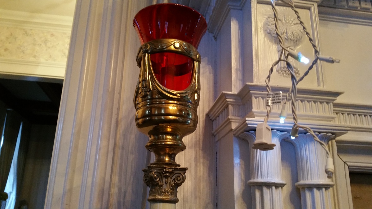 Funeral home lamp Collectors Weekly