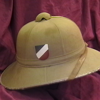 WW II German Kriegsmarine (Navy) Pith Helmet - Military and Wartime
