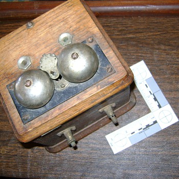 Kellogg Switchboard & Supply Co cut-in bell box.