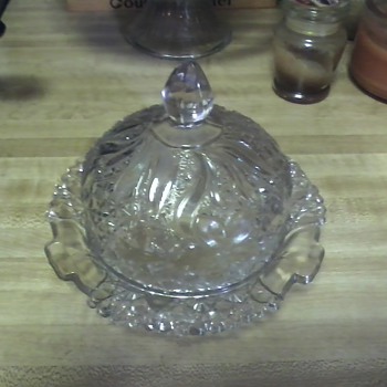 butter dish - Glassware