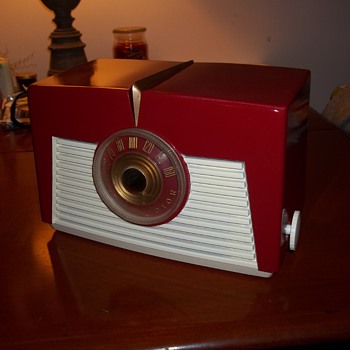 RCA model 8x547 - Radios