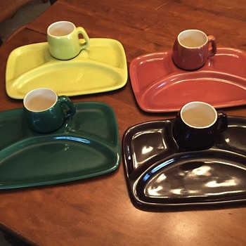 Red Wing supper trays with cups. - Art Deco
