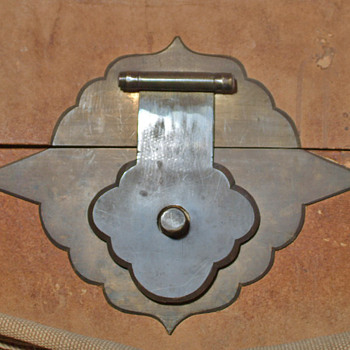 Latch photos for trunkman