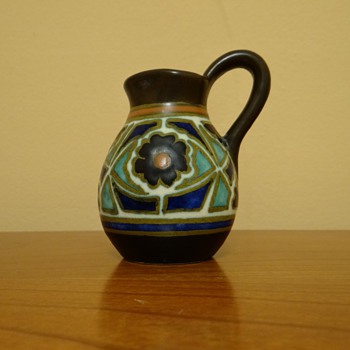 GOUDA - HOLLAND  / DATES 1920's - Art Pottery