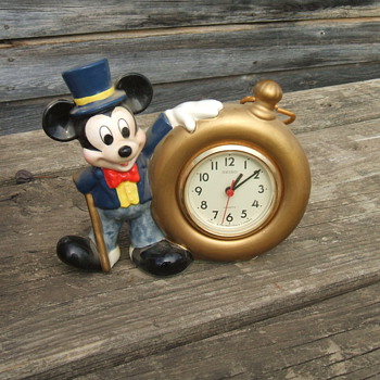 1990 Seiko Mickey Desk Clock