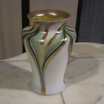Zephyr Glass Works Pulled Feather Vase 6.5" 1980's - Art Glass
