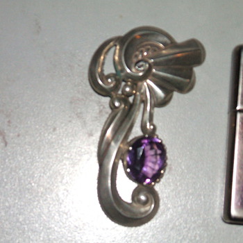 Deco Brooch Pins - Fine Jewelry