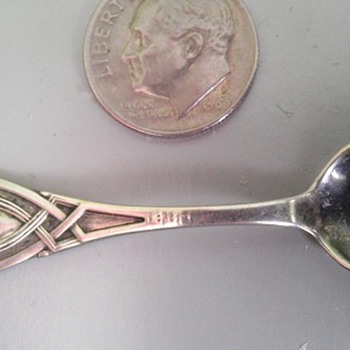 "PLB" Moticello design salt spoon marked: |STERLING | PAT 12809| 