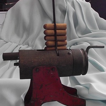Cannon or Gun? Antique Toy