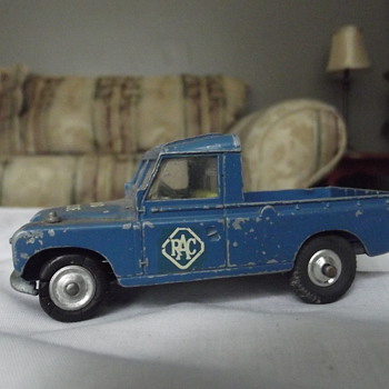 Truck...Radio Rescue...corgi toys - Model Cars