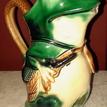 AN ORCHIES SAINT AMAND HAMAGE, BARBOTINE PICHET - THE HUNTING FROG - Art Pottery
