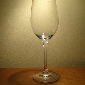 ROBERT MONDAVI FOR WATERFORD  - Glassware