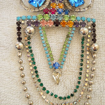 Kirks Folly Dangling Owl Brooch - Costume Jewelry