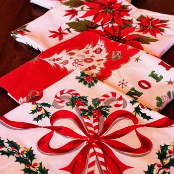 Vintage Christmas Tablecloths - Christmas