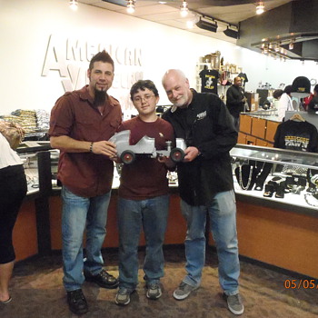 Picking at HardCore pawn - Model Cars
