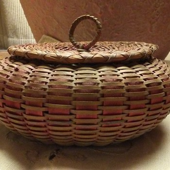 Maine Sea Urchin Basket 1910-1930 - Native American