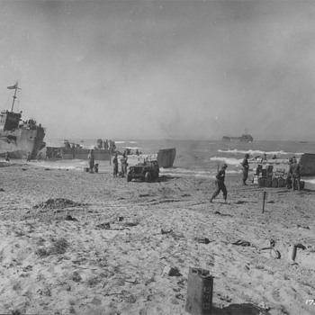 LCI 220 Broached at Gela during Sicily Invasion - Military and Wartime