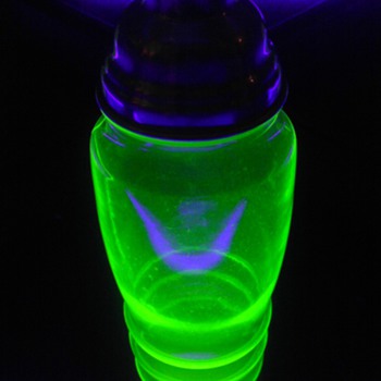 Green Depression Era Uranium Cocktail Shaker - Glassware