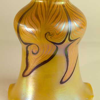 A lamp shade treasure from my small collection - Art Glass