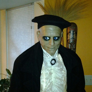 68"Tall animated halloween door greeter