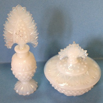dresser set like Hedgewalkers - white opalescent