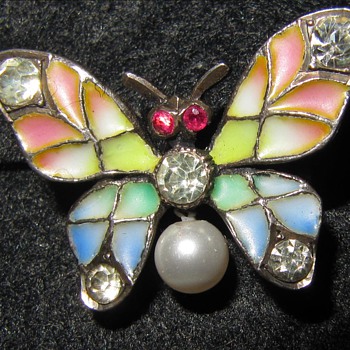 Early 20th century plique-a-jour enamel butterfly brooch. - Fine Jewelry