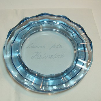 Blue Glass Ashtray with Etched Foreign Words - Tobacciana