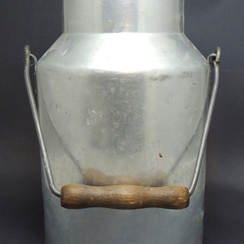 Pure Aluminum Milk Container