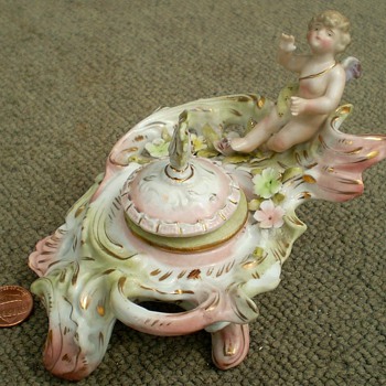 Fancy Porcelain Baby Mercury Inkwell  - Pens