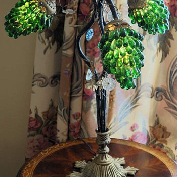 Antique Lamp with Emerald Green Glass - Lamps