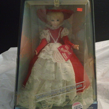 1963 GOLDBERGER AMERICA'S DOLLMAKER HEARTS & FLOWERS MUSICAL DOLL FACTORY SEAL MINT - Dolls