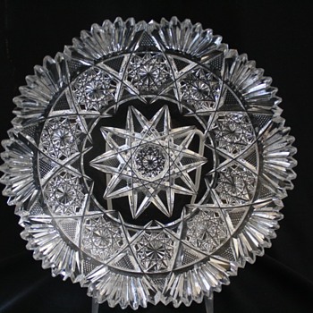 Bergen "White Rose" pattern bowl - Glassware
