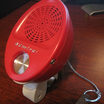 Admiral PR280R transistor radio with handlebar mount