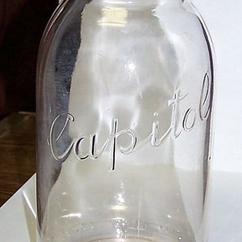 Capitol Dairy Co. Chicago Fruit Jar Shaped Dairy Bottle