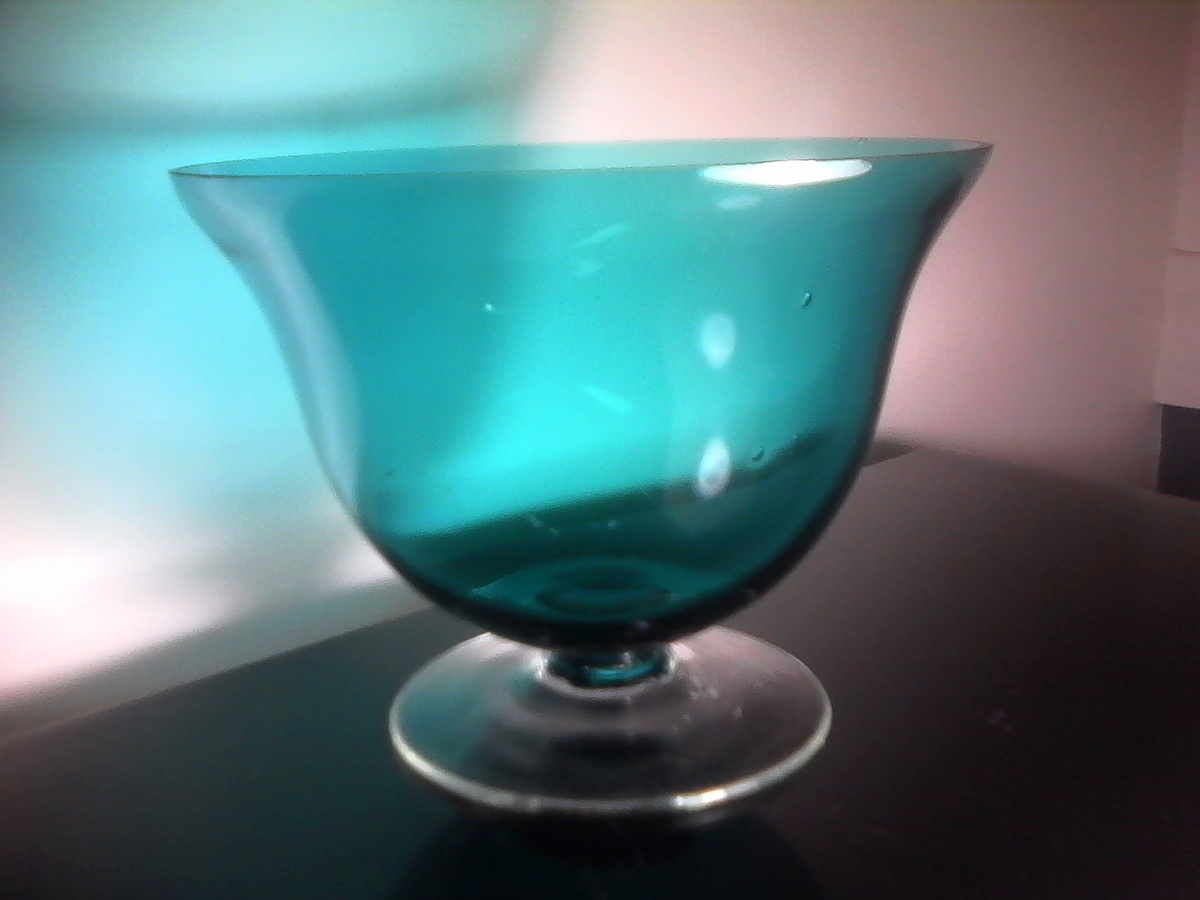 Teal Glass Bowl Collectors Weekly