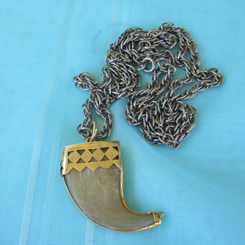 Tiger Claw Pendent  - Fine Jewelry